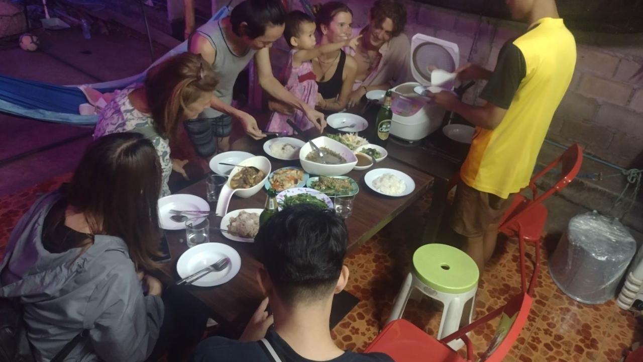Mae Sot Commune Eksteriør billede